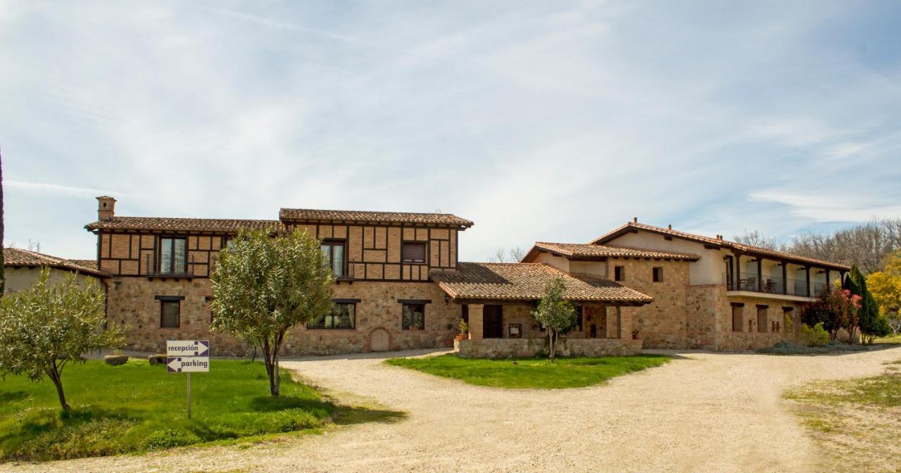 Alcor Del Roble Hotel Collado  Eksteriør billede