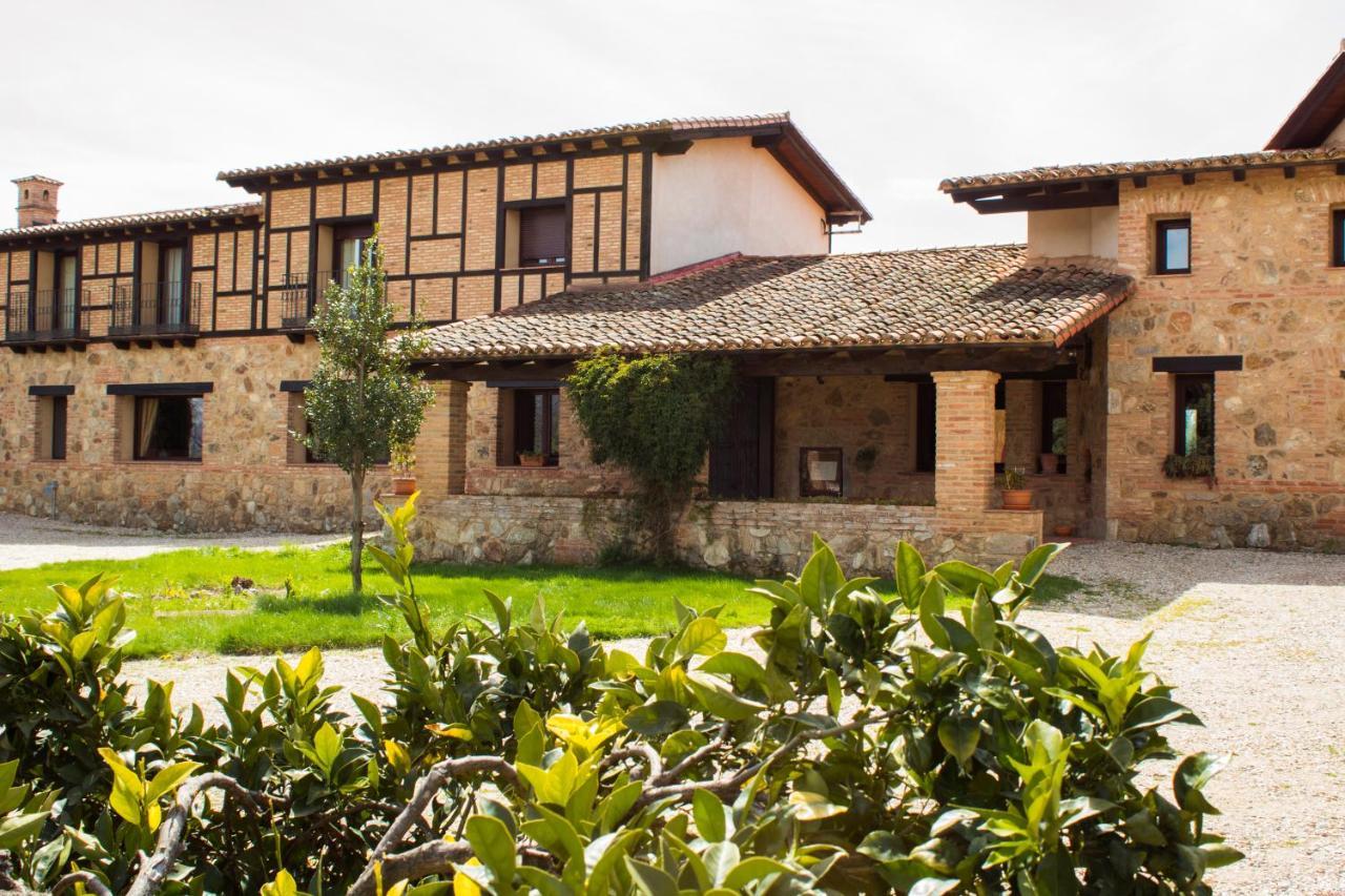Alcor Del Roble Hotel Collado  Eksteriør billede