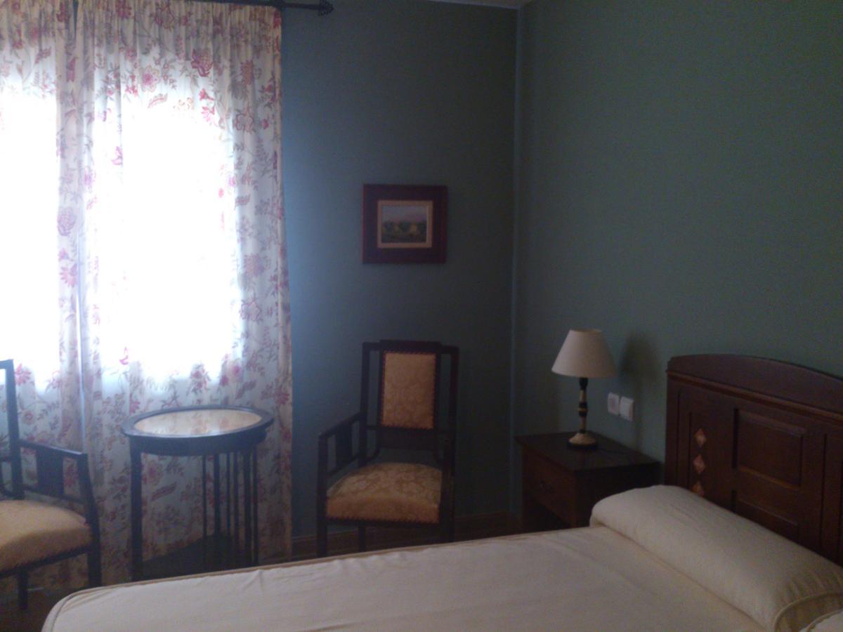 Alcor Del Roble Hotel Collado  Eksteriør billede