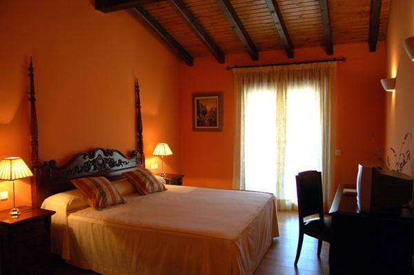Alcor Del Roble Hotel Collado  Eksteriør billede