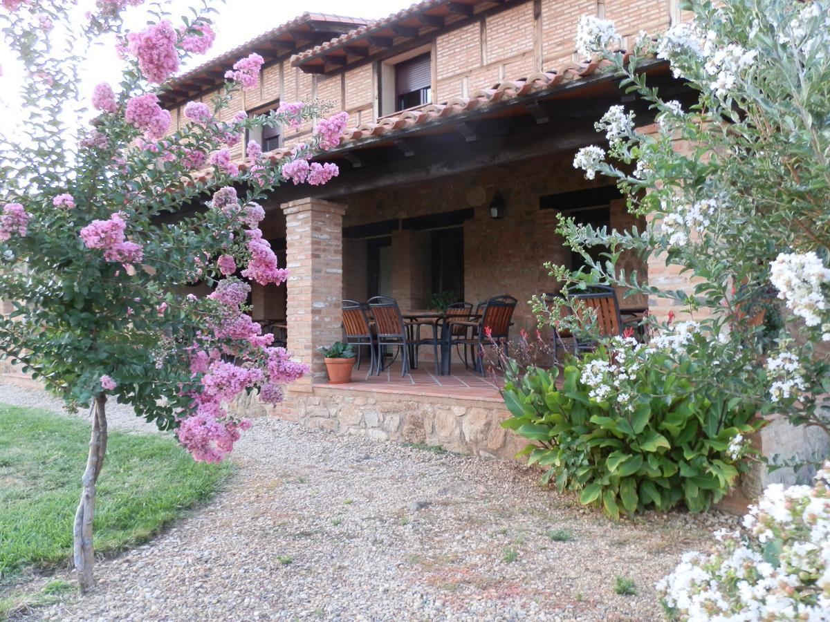 Alcor Del Roble Hotel Collado  Eksteriør billede